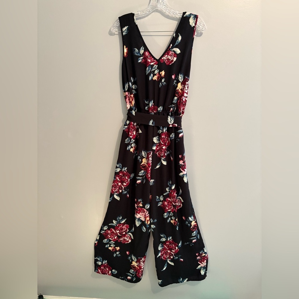 Xhilaration Women's Jumpsuit Large Floral Black Sleeveless V-Neck Button Front - Picture 7 of 16